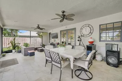 5154 Woodstone Circle E, Greenacres, FL 33463 - Photo 33