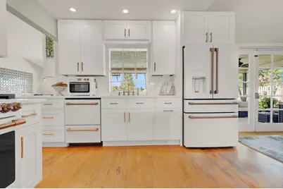 5154 Woodstone Circle E, Greenacres, FL 33463 - Photo 11