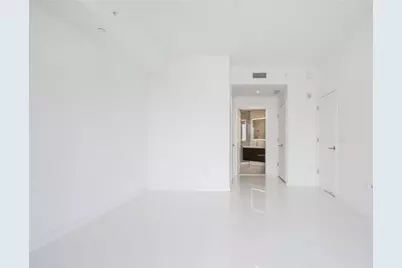 851 NE 1st Avenue #1510, Miami, FL 33130 - Photo 7