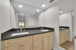 24 SE Turtle Creek Dr, Jupiter, FL 33469 - Photo 7