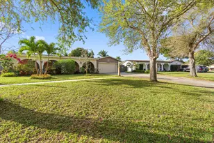 370 NW 41st Ave, Coconut Creek, FL 33066 - Photo 3