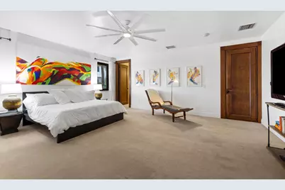 1075 Hillsboro Mile, Hillsboro Beach, FL 33062 - Photo 17