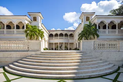 1075 Hillsboro Mile, Hillsboro Beach, FL 33062 - Photo 3