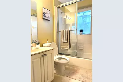 2104 SE Eatonville Drive, Port Saint Lucie, FL 34952 - Photo 9