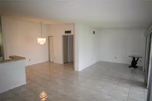 9728 S Belfort Cir, Tamarac, FL 33321 - Photo 5