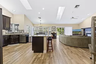 7496 155th Pl N, Palm Beach Gardens, FL 33418 - Photo 9