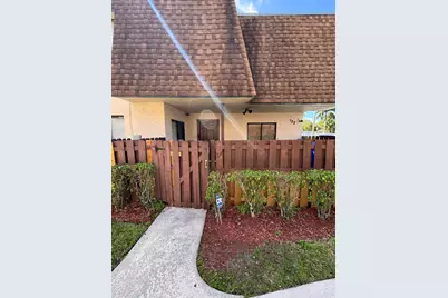 122 San Remo Boulevard #122, North Lauderdale, FL 33068 - Photo 1