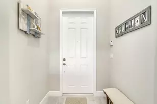 12871 SW Lake Fern Cir, Port Saint Lucie, FL 34987 - Photo 7