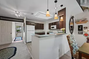 912 NE Sandalwood Pl, Jensen Beach, FL 34957 - Photo 19