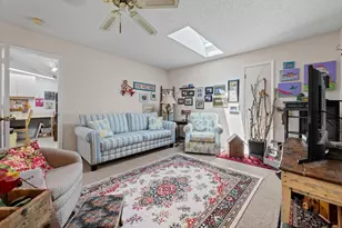 912 NE Sandalwood Pl, Jensen Beach, FL 34957 - Photo 21