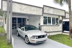 111 Alamanda Ln, Deerfield Beach, FL 33442 - Photo 3