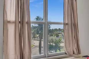 301 N Ocean Blvd, Pompano Beach, FL 33062 - Photo 25