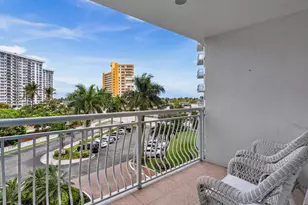 301 N Ocean Blvd, Pompano Beach, FL 33062 - Photo 21