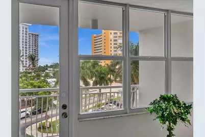 301 N Ocean Boulevard #407, Pompano Beach, FL 33062 - Photo 15