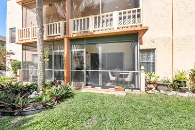 8390 Lagos De Campo Boulevard, Tamarac, FL 33321 - Photo 3