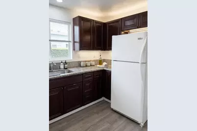 1527 NW 63rd Street, Miami, FL 33147 - Photo 25