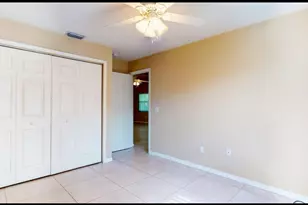 359 SW Duxbury Ave, Port Saint Lucie, FL 34983 - Photo 7