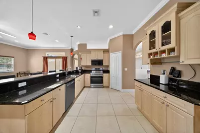 1798 SW Buttercup Avenue, Port Saint Lucie, FL 34953 - Photo 15