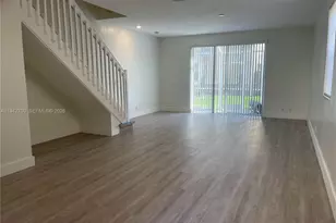 3675 San Simeon Cir, Weston, FL 33331 - Photo 17