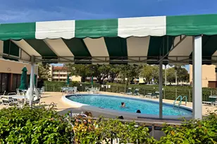 2721 N Pine Island Rd, Sunrise, FL 33322 - Photo 17