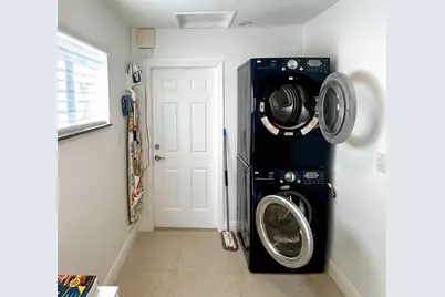 4704 Fillmore Street, Hollywood, FL 33021 - Photo 15