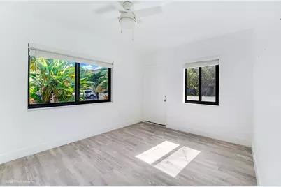 6820 NE 5th Avenue, Miami, FL 33138 - Photo 13