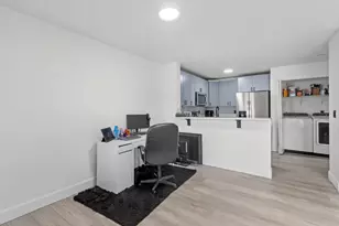 5319 SW 126th Terrace, Miramar, FL 33027 - Photo 7