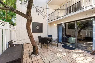 236 SE 10th Ave, Pompano Beach, FL 33060 - Photo 5