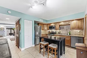 236 SE 10th Ave, Pompano Beach, FL 33060 - Photo 9