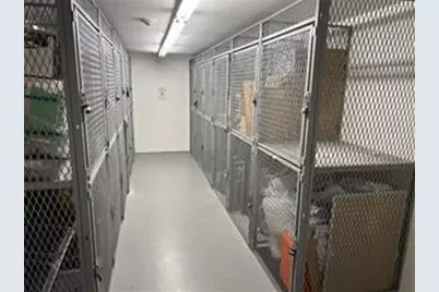 110 Washington Avenue, Miami Beach, FL 33139 - Photo 17