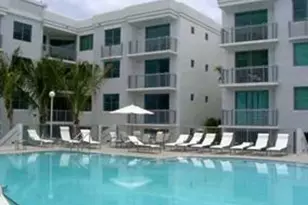 110 Washington Ave, Miami Beach, FL 33139 - Photo 21