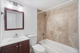 10121 Acorn Ln, Pembroke Pines, FL 33026 - Photo 15