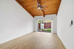 10121 Acorn Ln, Pembroke Pines, FL 33026 - Photo 23