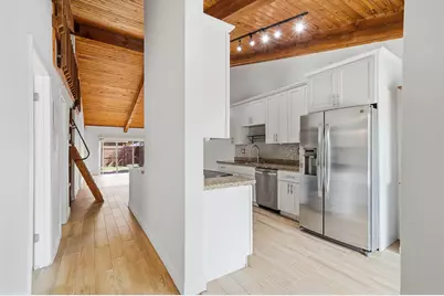 10121 Acorn Lane #10121, Pembroke Pines, FL 33026 - Photo 3