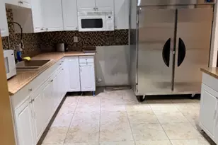 2804 E Crosley Dr E, West Palm Beach, FL 33415 - Photo 17