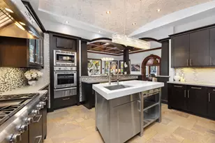 2325 NE 27th St, Lighthouse Point, FL 33064 - Photo 23