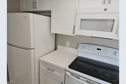 5011 Wiles Road #308, Coconut Creek, FL 33073 - Photo 9