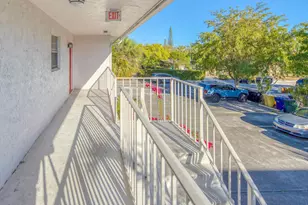 531 N J, Lake Worth Beach, FL 33460 - Photo 11