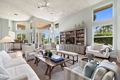 2990 SW Twin Oaks Way, Wellington, FL 33414 - Photo 9