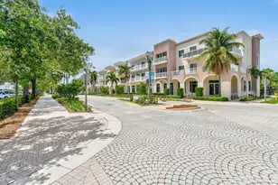 807 5th St, Lake Park, FL 33403 - Photo 41