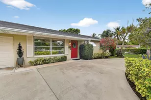 807 5th St, Lake Park, FL 33403 - Photo 1