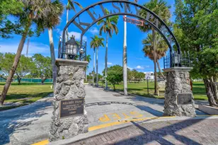 807 5th St, Lake Park, FL 33403 - Photo 45