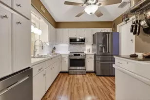 807 5th St, Lake Park, FL 33403 - Photo 15