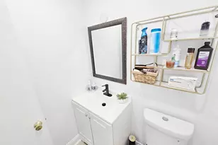 7807 Golf Cir Circle, Margate, FL 33063 - Photo 5