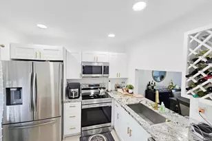 7807 Golf Cir Circle, Margate, FL 33063 - Photo 3