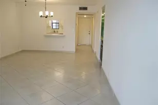 9233 SW 8th St, Boca Raton, FL 33428 - Photo 9