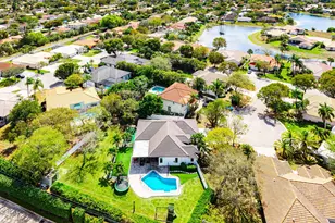 4447 NW 82nd Ave, Coral Springs, FL 33065 - Photo 3