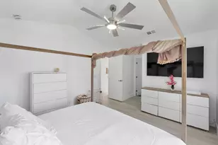 6363 Seagrape Cir, Margate, FL 33063 - Photo 13