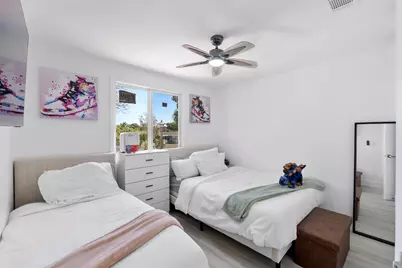 6363 Seagrape Circle, Margate, FL 33063 - Photo 7