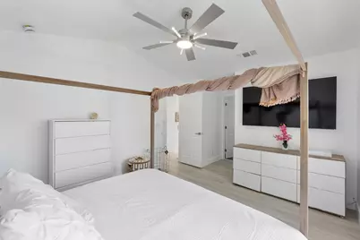 6363 Seagrape Circle, Margate, FL 33063 - Photo 13